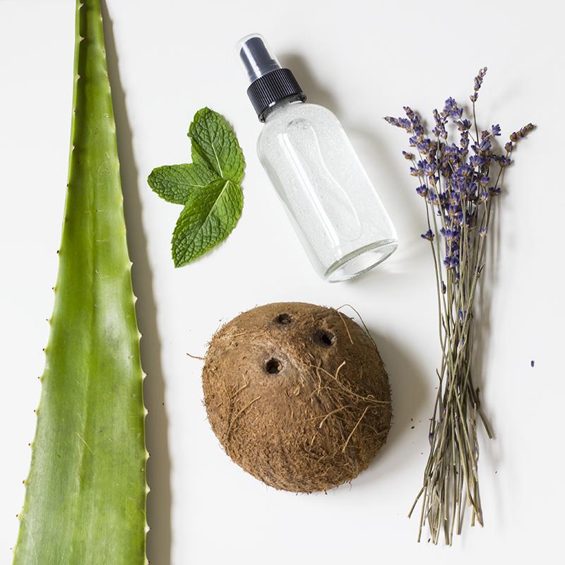 DIY Soothing (Non-Sticky) After Sun Aloe Spray